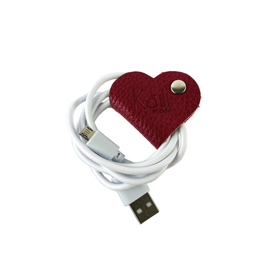 K0039VB | Heart Cable Winder Made in Italy in Genuine Full Grain Leather, Dollar Grain - Red Color - Dimensions: 5 x 8 x 0.5 cm - Packaging: Rigid Gift Box with bottom/lid-0